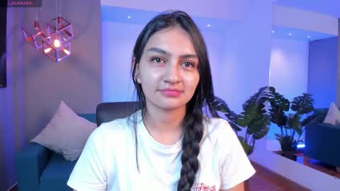 aidajoness online show from November 23, 2025, 12:05 pm