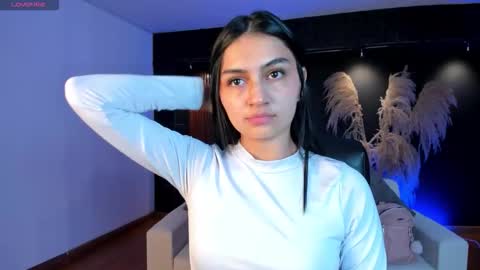 aidajoness online show from December 5, 2025, 11:30 am