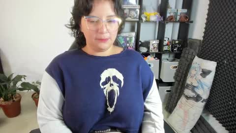 Catalina online show from March 6, 2025, 3:45 pm