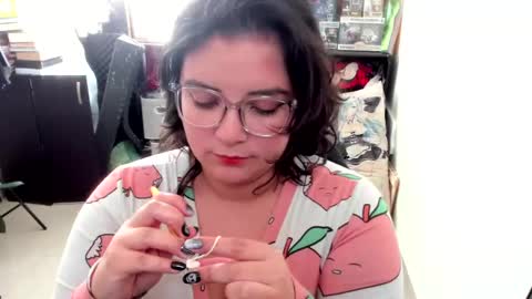 Catalina online show from October 14, 2025, 9:04 pm