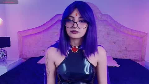 aiko_nyuu online show from October 17, 2025, 8:11 pm