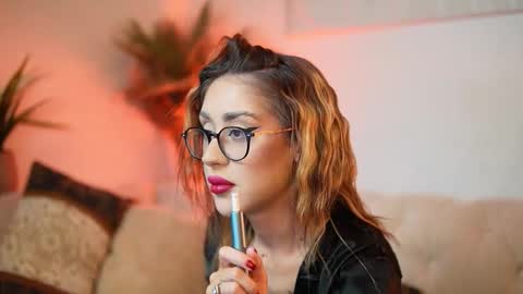  Aileen  online show from December 18, 2025, 8:26 pm