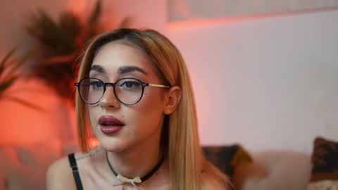  Aileen  online show from February 21, 2026, 10:44 pm