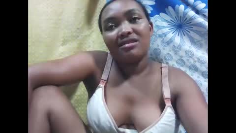 Snapshot of aimealdy chatting on February 1, 2026, 7:45 pm aimealdy online show from February 1, 2026, 7:45 pm