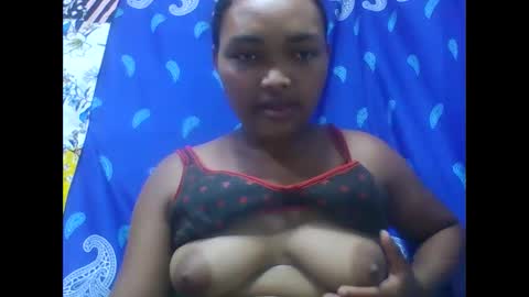 Snapshot of aimealdy chatting on February 5, 2026, 4:33 pm aimealdy online show from February 5, 2026, 4:33 pm