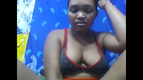 Snapshot of aimealdy chatting on February 6, 2026, 4:43 pm aimealdy online show from February 6, 2026, 4:43 pm