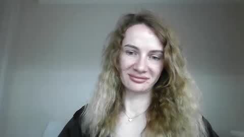 AinyrVixxen online show from May 26, 2026, 8:49 pm