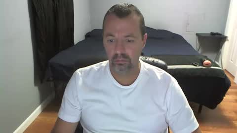 Daddy online show from October 23, 2025, 10:19 pm