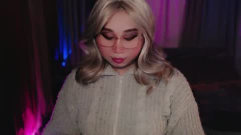 Snapshot of airisredfield_ chatting on July 2, 2026, 6:41 am Goddess Airis online show from July 2, 2026, 6:41 am