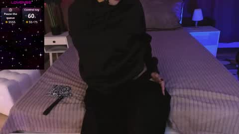 Aisha online show from March 23, 2026, 5:55 am