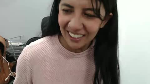 Katie   online show from March 11, 2025, 3:56 pm