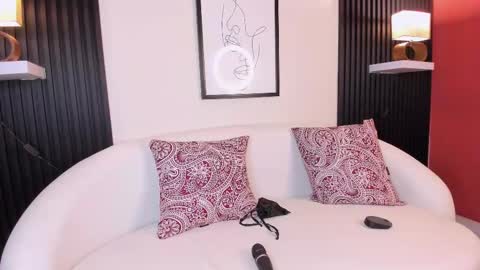 aisha online show from March 3, 2025, 9:05 pm