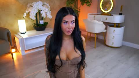 Maddy online show from October 29, 2025, 7:15 pm