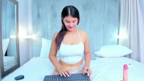  Aitana  online show from March 24, 2026, 11:37 am