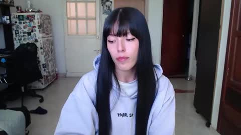 Snapshot of aizen_myo chatting on November 2, 2025, 5:26 pm Aizen My- online show from November 2, 2025, 5:26 pm