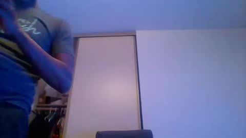 aj297914 online show from January 19, 2026, 12:14 am