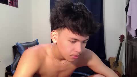 Snapshot of aj_daksxx chatting on May 7, 2026, 7:14 am aj_daksxx online show from May 7, 2026, 7:14 am