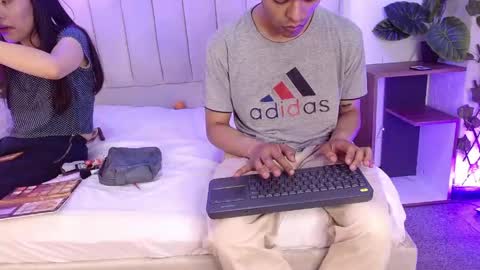 aji_golds online show from May 15, 2026, 8:16 pm