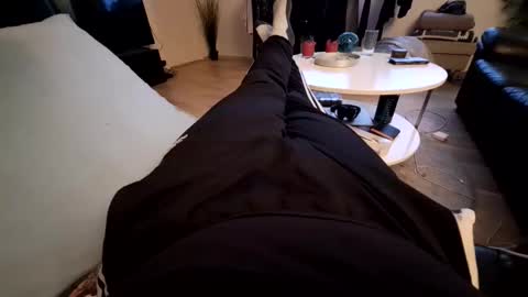 Snapshot of ak_2 chatting on January 6, 2026, 8:18 am ak_2 online show from January 6, 2026, 8:18 am