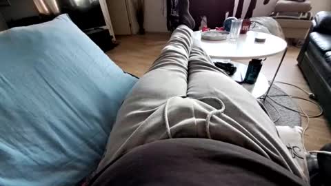 Snapshot of ak_2 chatting on January 9, 2026, 11:35 am ak_2 online show from January 9, 2026, 11:35 am