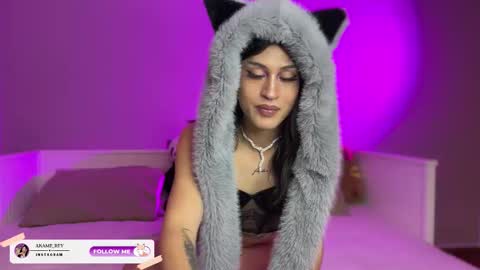 Snapshot of akame_s chatting on October 16, 2025, 7:59 pm             online show from October 16, 2025, 7:59 pm