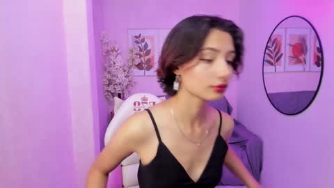Snapshot of akaza_hakuji_ chatting on February 12, 2025, 12:44 pm Azaka  online show from February 12, 2025, 12:44 pm