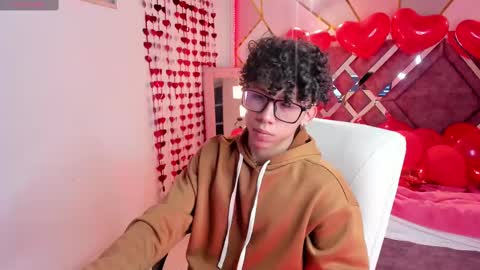 Snapshot of akazaboy chatting on February 16, 2025, 4:09 am akazaboy online show from February 16, 2025, 4:09 am