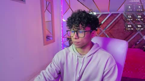 Snapshot of akazaboy chatting on March 5, 2025, 4:34 am akazaboy online show from March 5, 2025, 4:34 am