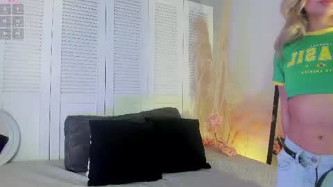 Snapshot of akemi__ chatting on June 26, 2026, 4:22 pm Abby Angel online show from June 26, 2026, 4:22 pm