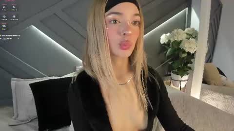 Snapshot of akemi__ chatting on July 2, 2026, 3:23 am Abby Angel online show from July 2, 2026, 3:23 am
