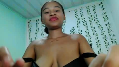 Snapshot of akemy_saunderz chatting on June 3, 2026, 3:31 am akemy_saunderz online show from June 3, 2026, 3:31 am