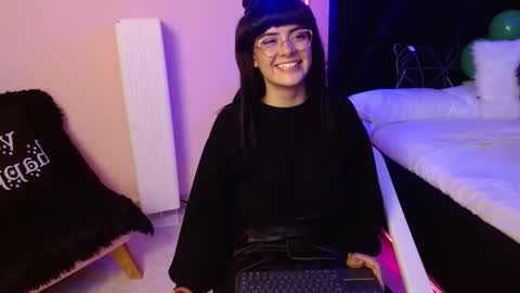 Akeno online show from March 19, 2026, 4:22 pm