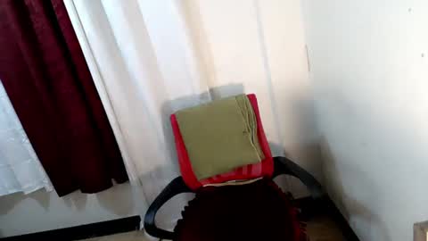 akesha121698 online show from October 7, 2025, 7:00 pm