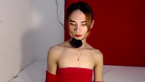 akesha121698 online show from November 3, 2025, 1:01 pm