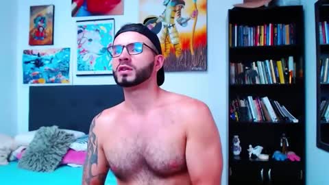 Snapshot of akiles_r chatting on January 6, 2025, 9:54 pm akiles online show from January 6, 2025, 9:54 pm