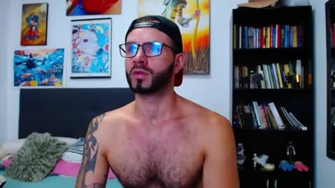 Snapshot of akiles_r chatting on January 9, 2025, 11:02 pm akiles online show from January 9, 2025, 11:02 pm