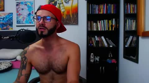 Snapshot of akiles_r chatting on February 12, 2025, 11:09 pm akiles online show from February 12, 2025, 11:09 pm