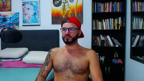 Snapshot of akiles_r chatting on February 13, 2025, 2:12 am akiles online show from February 13, 2025, 2:12 am