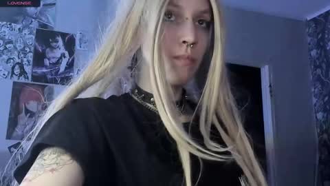 Akira online show from September 13, 2025, 7:24 pm