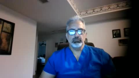Snapshot of aladdin31673 chatting on June 3, 2026, 12:35 am aladdin31673 online show from June 3, 2026, 12:35 am
