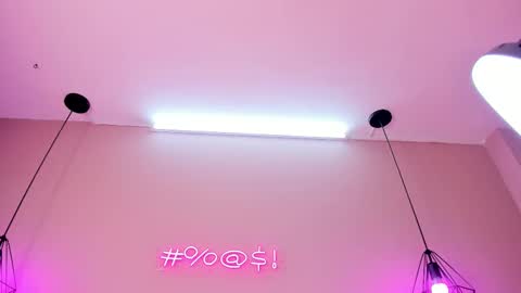 Snapshot of alahia_betancur chatting on January 18, 2025, 6:32 pm Alahia  online show from January 18, 2025, 6:32 pm