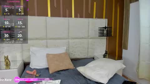 AlahiaEvansz online show from May 19, 2026, 3:02 am