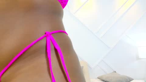 Snapshot of alaia_colins chatting on June 26, 2026, 2:05 am alaia_colins online show from June 26, 2026, 2:05 am
