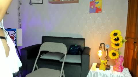 Snapshot of alaia_love77 chatting on April 19, 2026, 5:12 pm Alaia online show from April 19, 2026, 5:12 pm