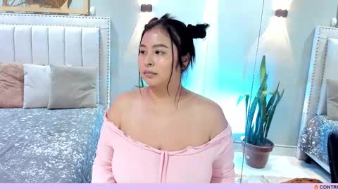     online show from October 7, 2025, 7:11 pm