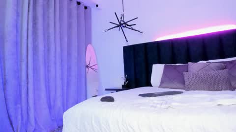 Alaia online show from March 8, 2026, 2:04 am