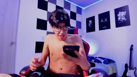 Alan Boy online show from October 11, 2025, 1:09 pm