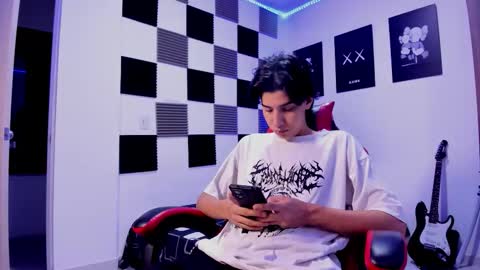 Snapshot of alan_boy01 chatting on January 17, 2026, 11:15 am Alan Boy online show from January 17, 2026, 11:15 am