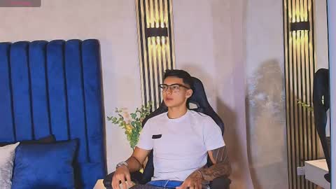 alan_salazar online show from June 29, 2026, 5:35 pm