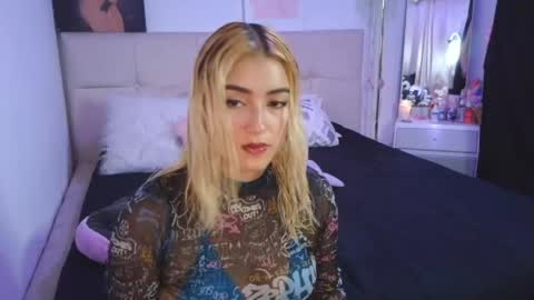 Snapshot of alana0701 chatting on May 30, 2026, 2:52 am Alana online show from May 30, 2026, 2:52 am